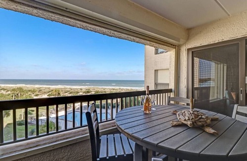 Amelia City Condo | Amelia Surf & Racquet Club Condo | Oceanfront | Pools| Tennis Courts