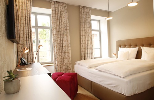 Landau in der Pfalz Hotel | Amelie N°1 Hotel & Appartements