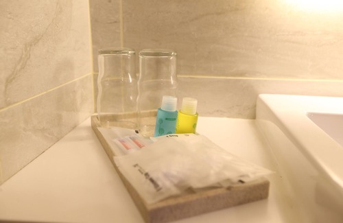 Bandar Penawar Hotel | Amerald Resort Hotel Desaru