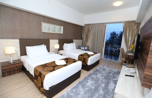 Bandar Penawar Hotel | Amerald Resort Hotel Desaru