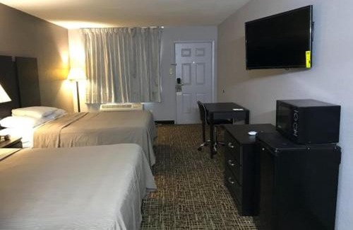 Brinkley Hotel | America's Best Value Inn