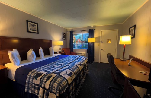 Mackinaw City Hotel | American Boutique Inn - Lakeview