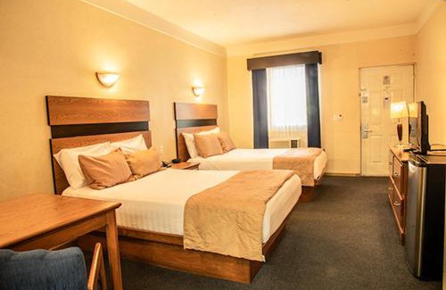 Hidalgo del Parral Hotel | American Inn Hotel & Suites Parral