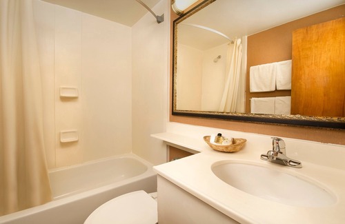 Bethesda Hotel | American Inn Of Bethesda