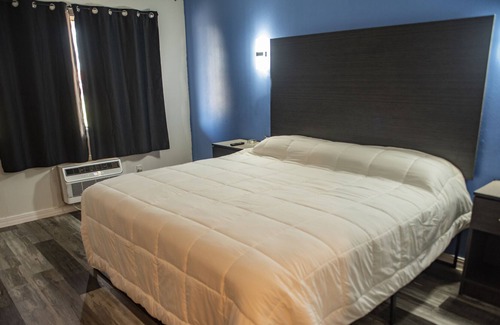 Dermott Hotel | American Inn
