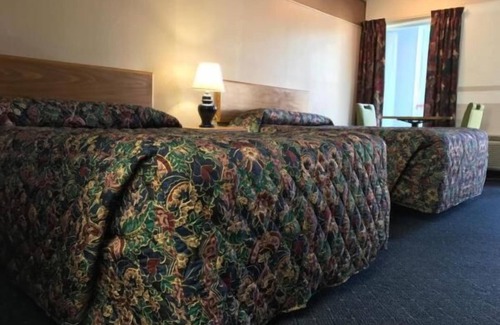 Arvada Plaza Area Hotel | American Motel