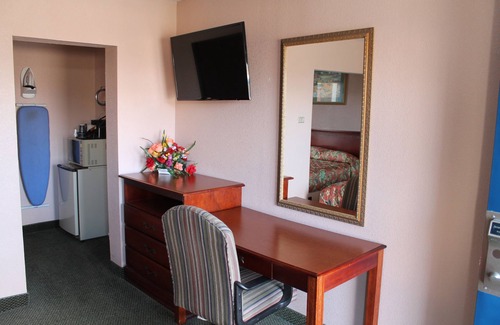 Rock Island Hotel | American Motor Inn