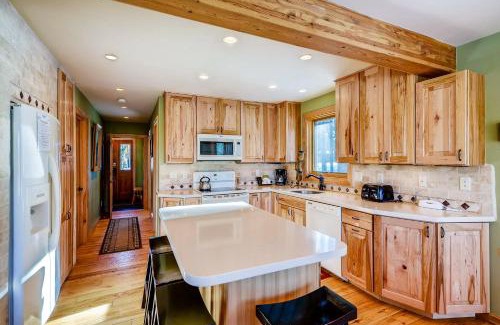 Breckenridge House | American Way Chalet
