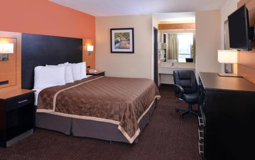 Collinsville Hotel | Americas Best Value Inn - Collinsville/St. Louis