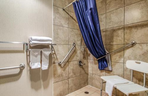 Fort Collins Hotel | Americas Best Value Inn & Suites Ft Collins E at I-25