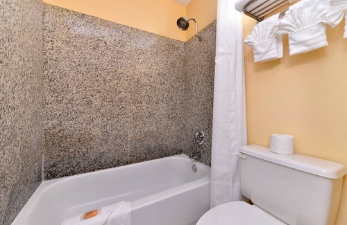 Angleton Hotel | Americas Best Value Inn Angleton
