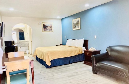 US 290 Hotel | Americas Best Value Inn and Suites Houston/Northwest Brookhollow