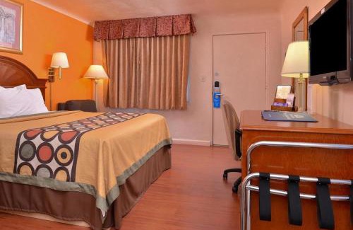 West Eugene Hotel | Americas Best Value Inn Eugene