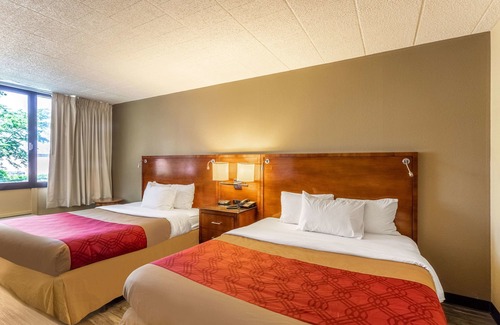Dunkirk Hotel | Americas Best Value Inn Fredonia NY