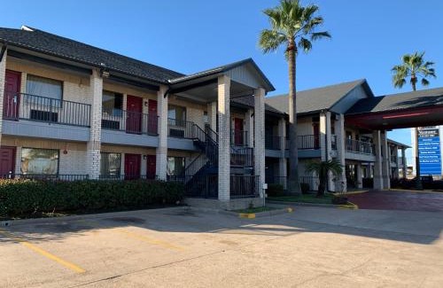 Southeast Houston Hotel | Americas Best Value Inn Hobby Airport