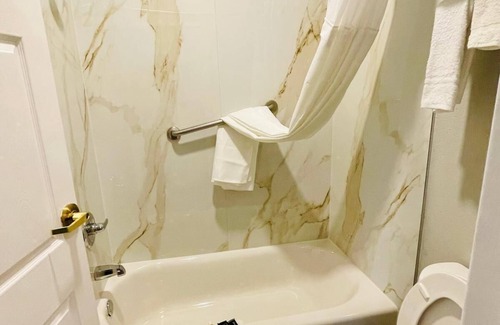 La Porte Hotel | Americas Best Value Inn La Porte