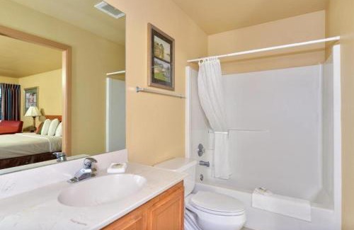 Fort Lewis Hotel | Americas Best Value Inn Lakewood South Tacoma
