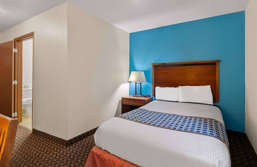 Highlands Hotel | Americas Best Value Inn Lincoln Airport