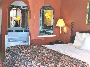 Longview Hotel | Americas Best Value Inn Longview