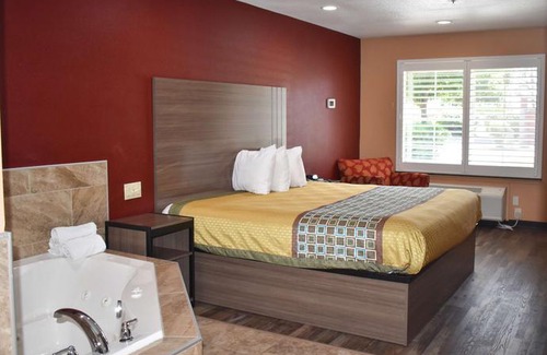 Manteca Hotel | Americas Best Value Inn Manteca