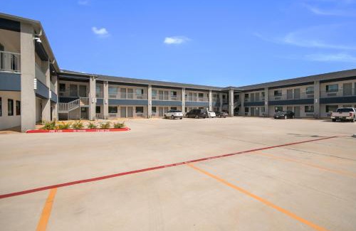 Northside Hotel | Americas Best Value Inn & Suites Northeast Houston Downtown I-610