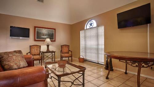 Sonora Hotel | Americas Best Value Inn & Suites Sonora