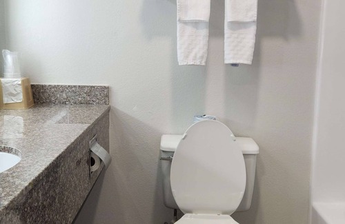 Foley Hotel | Americas Best Value Inn & Suites Foley Gulf Shores