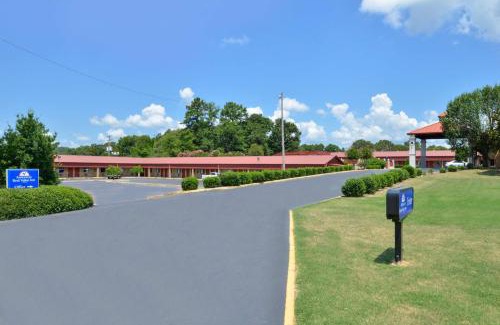 Batesville Hotel | Americas Best Value Inn - Batesville