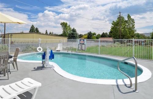 Carson City Hotel | Americas Best Value Inn - Carson City
