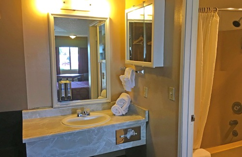 Carson City Hotel | Americas Best Value Inn Carson City