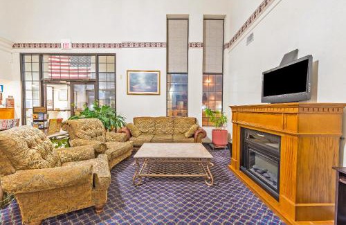 Fort Worth Hotel | Americas Best Value Inn & Suites Fort Worth South