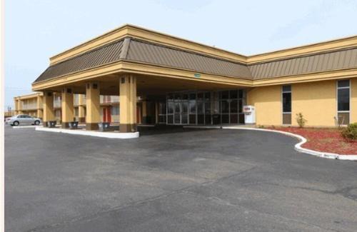 Greenville Hotel | Americas Best Value Inn & Suites Greenville