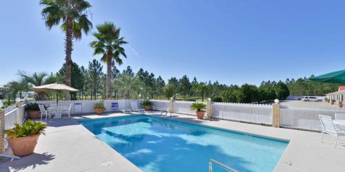 Hazlehurst Hotel | Americas Best Value Inn Hazlehurst