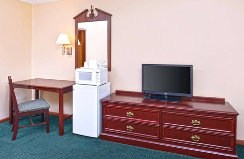 Plattsburgh Hotel | Americas Best Value Inn Plattsburgh