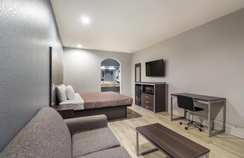 Greater Greenspoint Hotel | Americas Best Value Platinum Inn & Suites