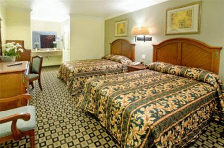Carousel Hotel | Americas Best Value Inn San Bernardino