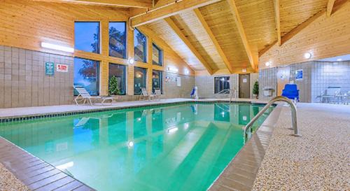 Algona Hotel | AmericInn by Wyndham Algona