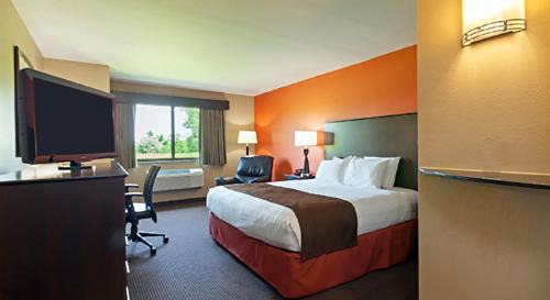 Algona Hotel | AmericInn by Wyndham Algona
