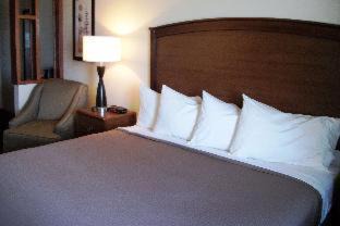Beulah Hotel | AmericInn by Wyndham Beulah