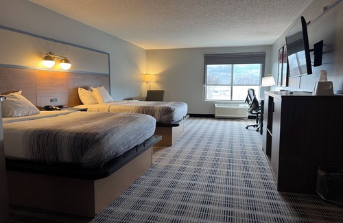 Columbus Hotel | AmericInn by Wyndham Columbus Wisconsin