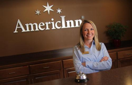Howard Hotel | AmericInn by Wyndham Green Bay West