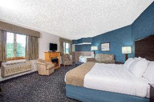 Hayward Hotel | AmericInn by Wyndham Hayward