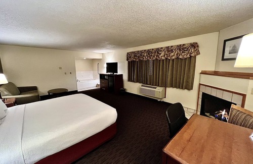 Iowa Falls Hotel | AmericInn by Wyndham Iowa Falls