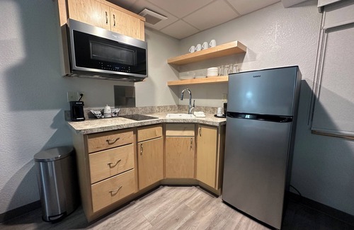 Menominee Hotel | AmericInn by Wyndham Menominee