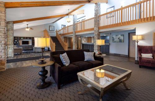 Northfield Hotel | AmericInn by Wyndham Northfield