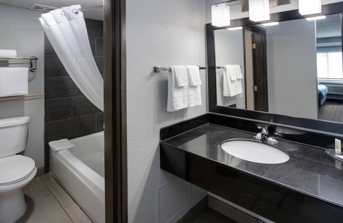 Plover Hotel | AmericInn by Wyndham Plover Stevens Point