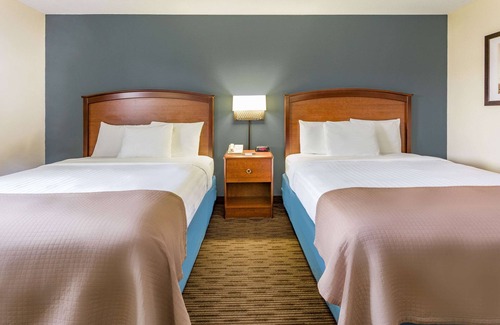 Princeton Hotel | AmericInn by Wyndham Princeton MN