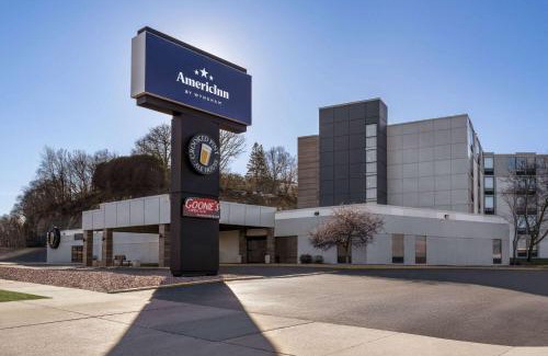 Rochester Hotel | AmericInn by Wyndham Rochester Near Mayo Clinic
