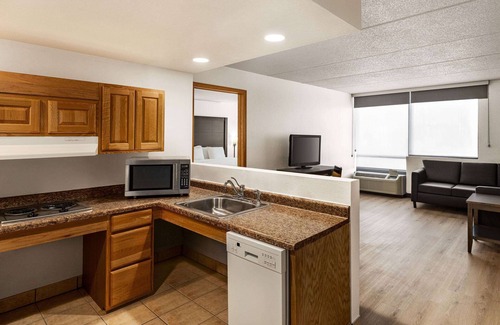 Rochester Hotel | AmericInn by Wyndham Rochester Near Mayo Clinic