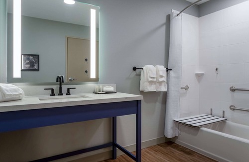 San Angelo Hotel | AmericInn by Wyndham San Angelo